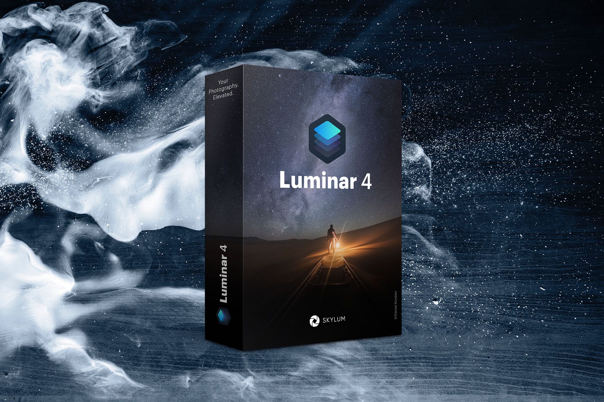 Luminar x. Luminar 4.